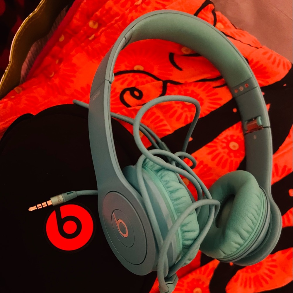 Beat Headphones